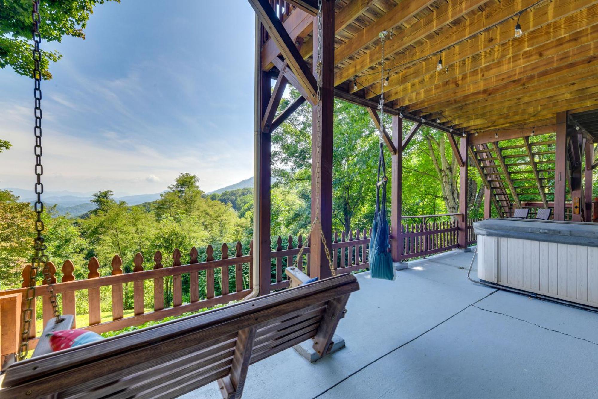 Pet-Friendly Waynesville Retreat With Hot Tub! 外观 照片