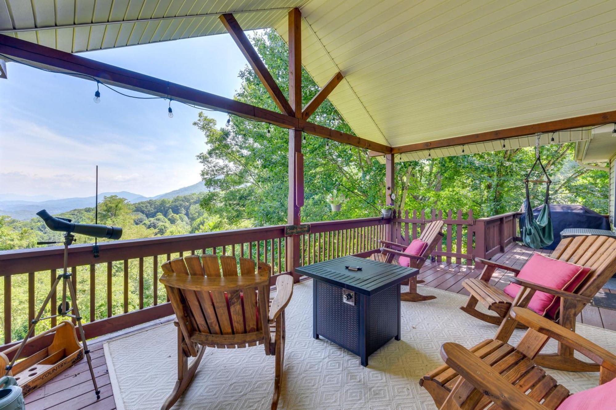 Pet-Friendly Waynesville Retreat With Hot Tub! 外观 照片