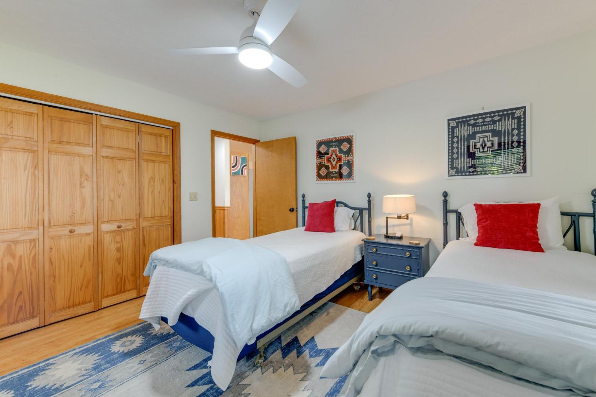 Pet-Friendly Waynesville Retreat With Hot Tub! 外观 照片